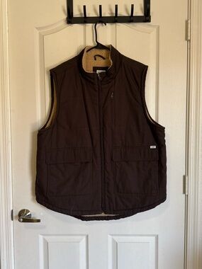 Lee Dark Brown Sherpa-Lined Utility Vest